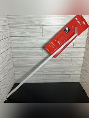 New ClosetMaid White Support Bracket 20" - #26605